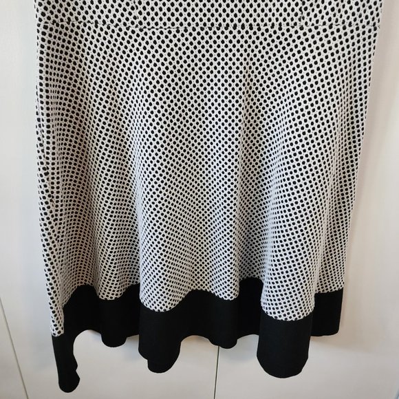 Ann Taylor Loft Fit and Flare Dress | Black + White Geometric design | Size 6/8 - Picture 5 of 10
